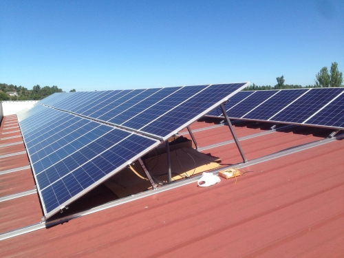 Soporte sobre cubierta plana para paneles solares 